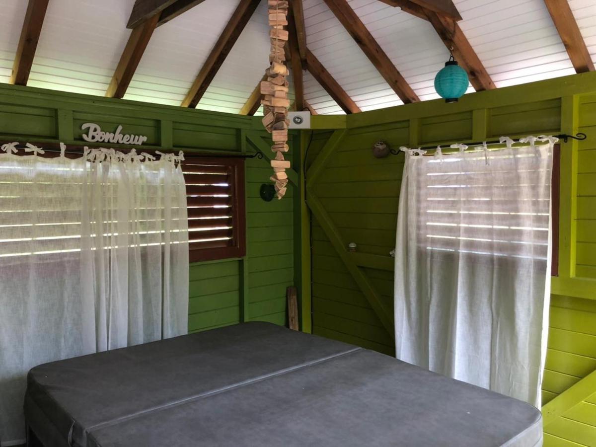 Au Sable D'Or - Spa - Wifi- Piscine Deshaies Kültér fotó
