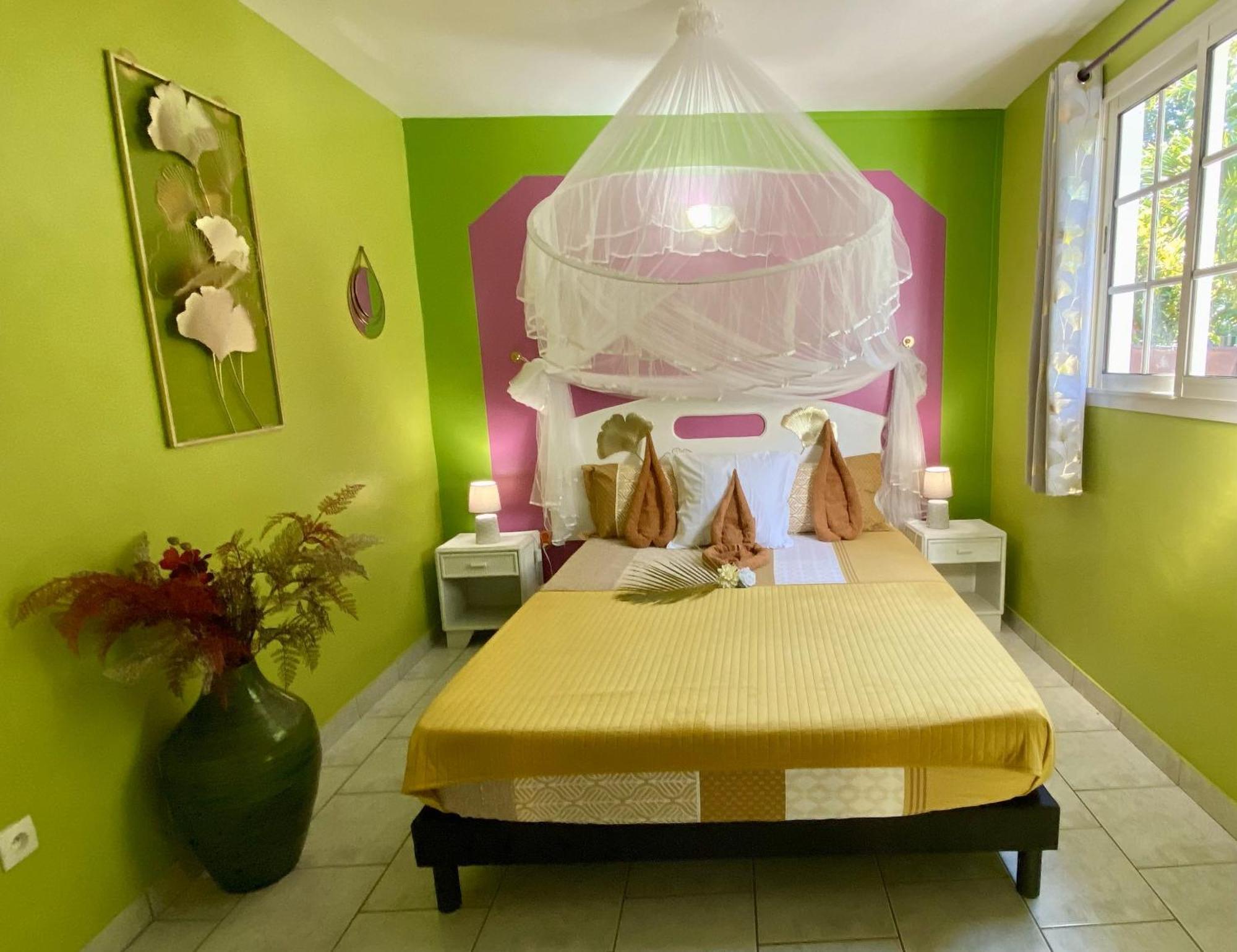 Au Sable D'Or - Spa - Wifi- Piscine Deshaies Kültér fotó
